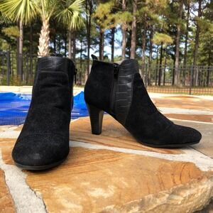 SUEDE & CROC PATTERN BOOTIES